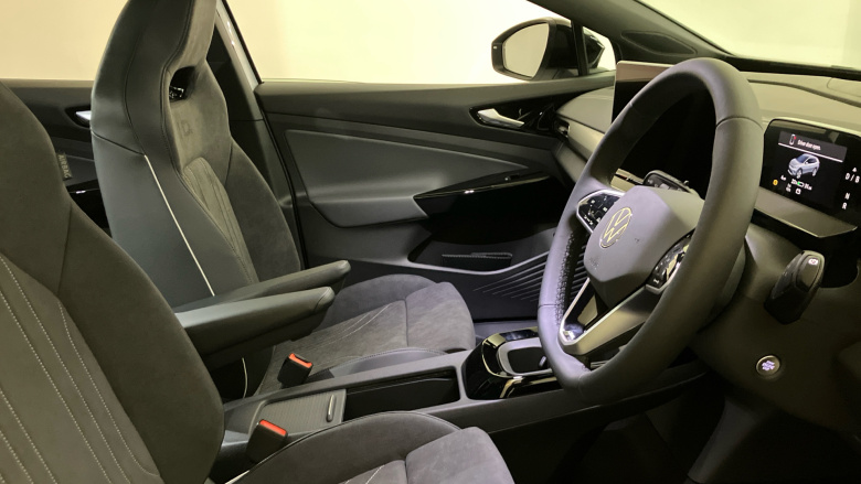 Volkswagen ID.4 210kW Black Edition Pro 77kWh 5dr Auto Electric Estate